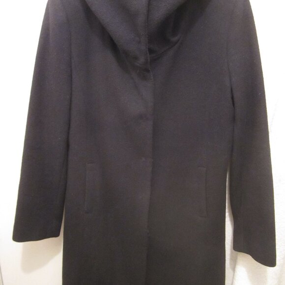 GAP Coat - Picture 2 of 6